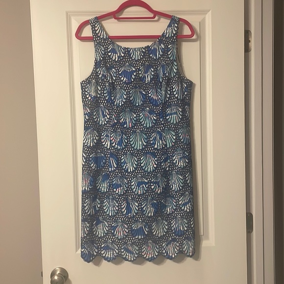 Lilly Pulitzer shift dress - Picture 1 of 6